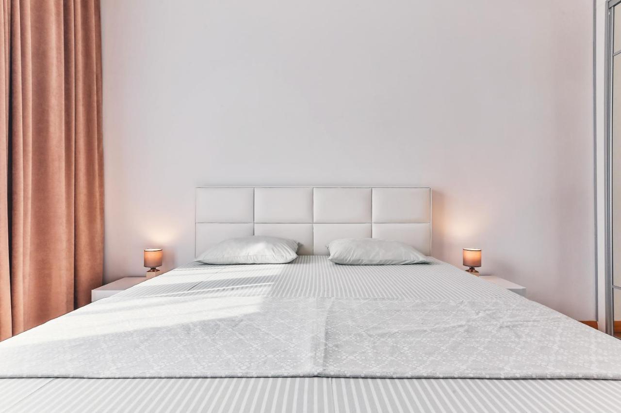 Lux Panorama Apartment Budva Bagian luar foto