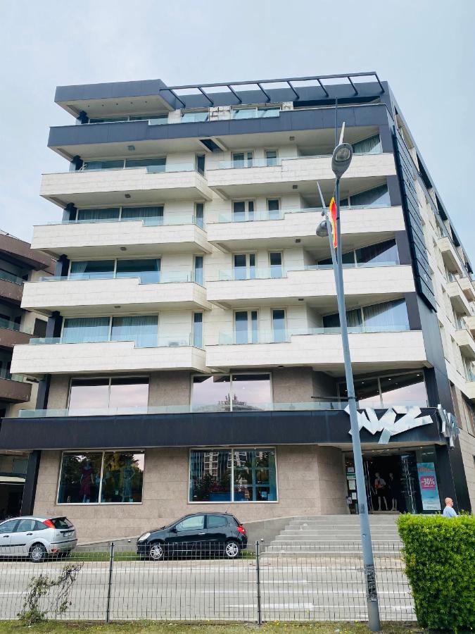 Lux Panorama Apartment Budva Bagian luar foto
